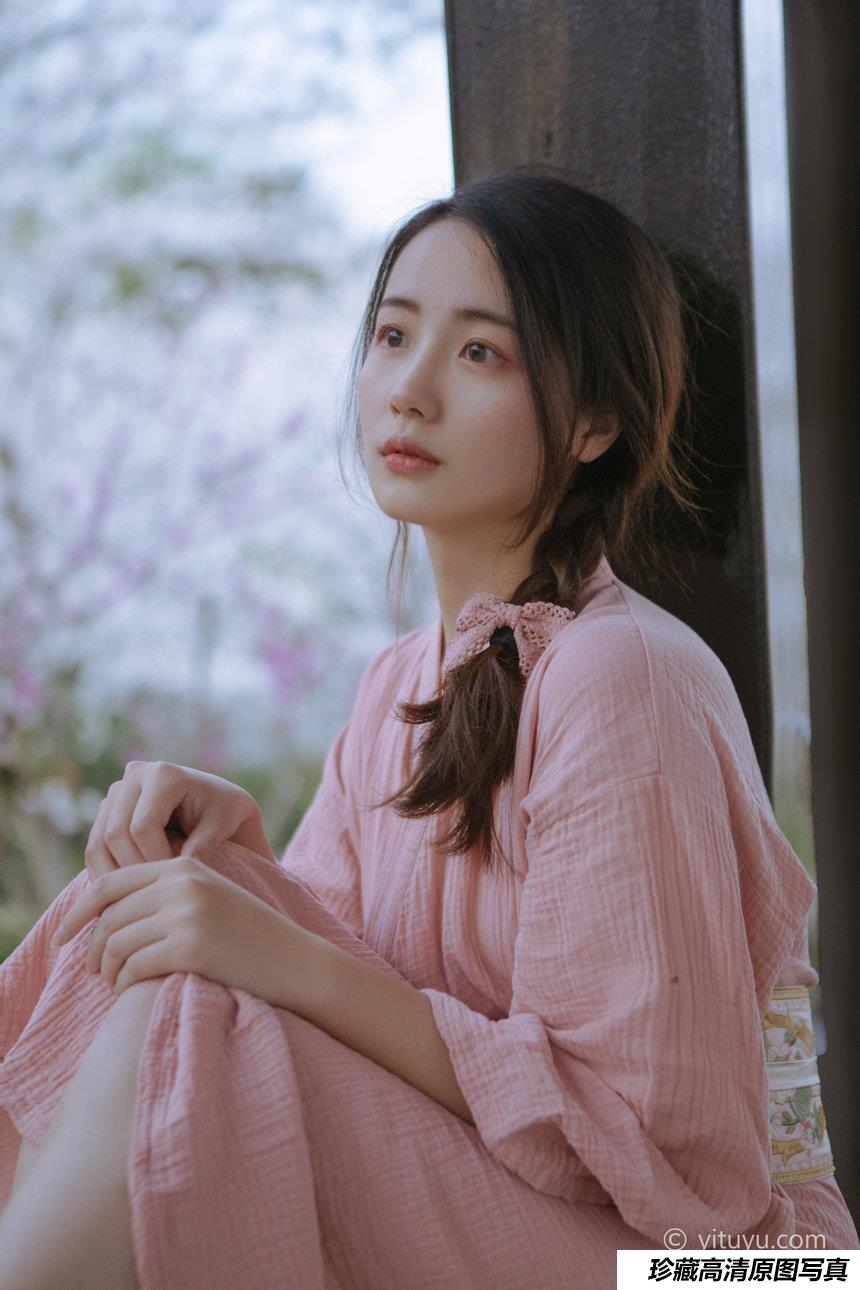 [YITUYU]艺图语 2021.05.19 起风渐暖，樱花将灿 一只小四月 [23P-275MB]