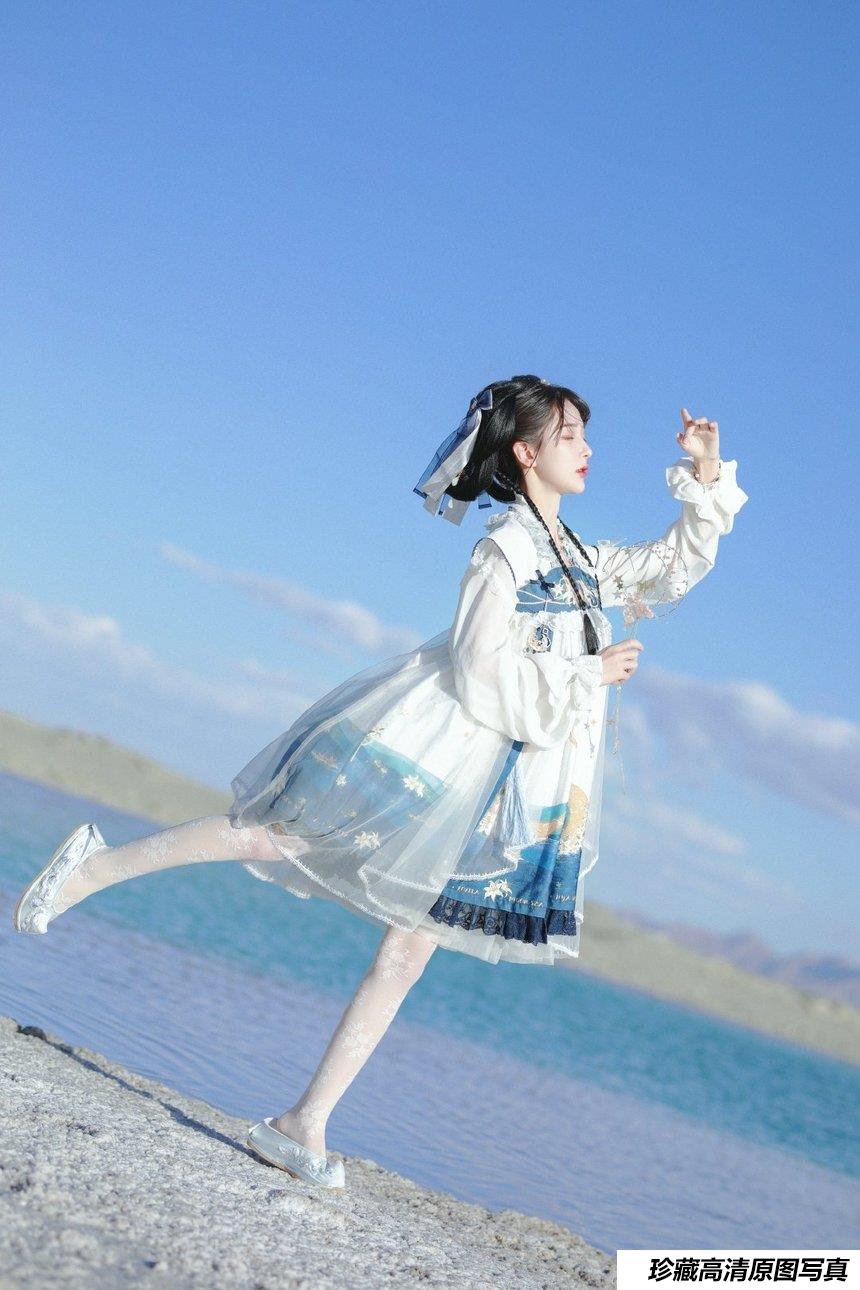 微博博主仓大佬 - 海上生明月 [11P-176MB]