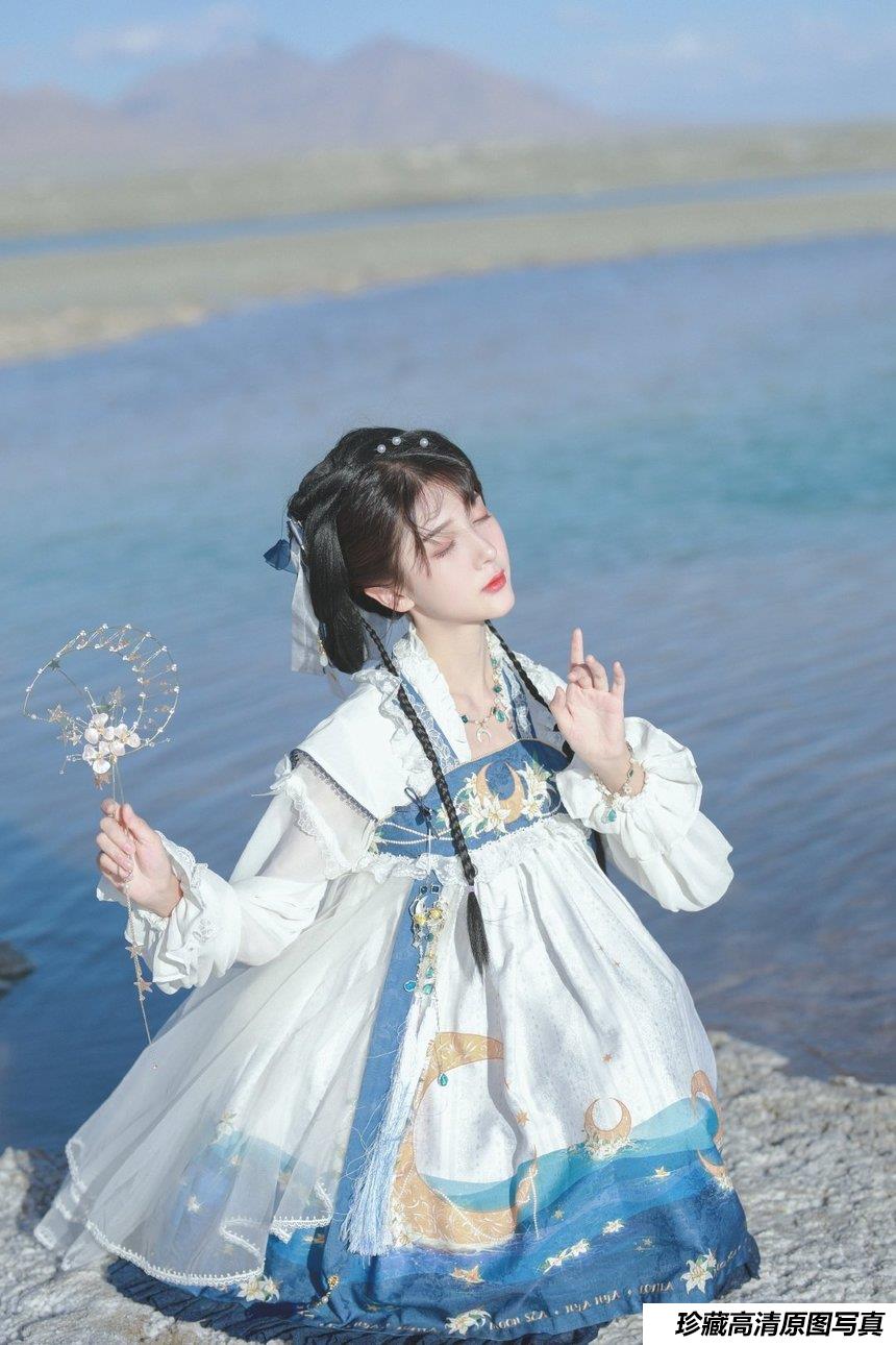 微博博主仓大佬 - 海上生明月 [11P-176MB]