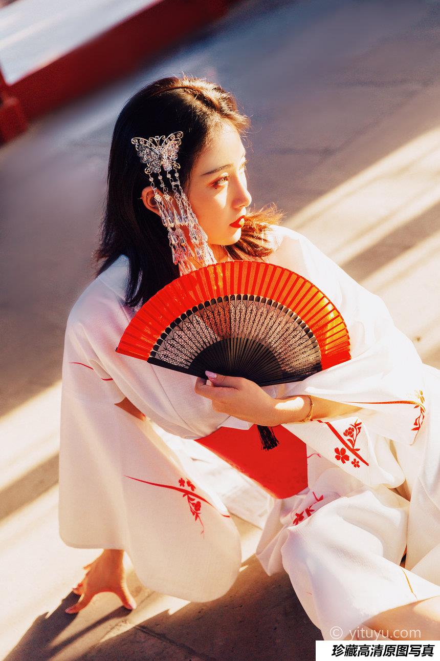 [YITUYU]艺图语 2021.06.18 性空山 王月 [27P-233MB]