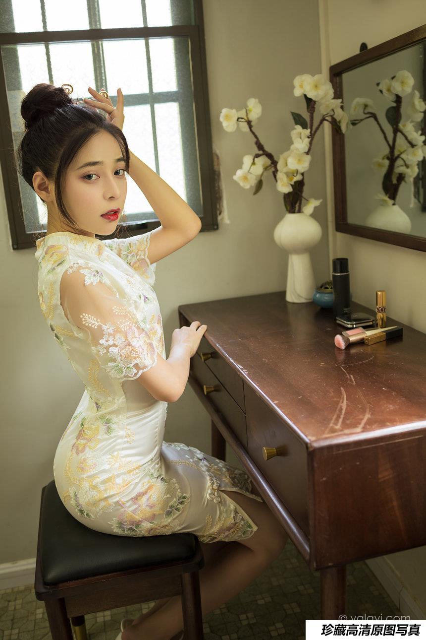 [YALAYI雅拉伊]2021.08.23 NO.830 婀娜多姿 诗咏[40+1P／436MB]