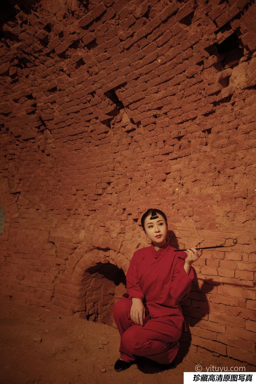 [YITUYU]艺图语 2021.06.07 红高粱・九儿 可可 [26P-336MB]