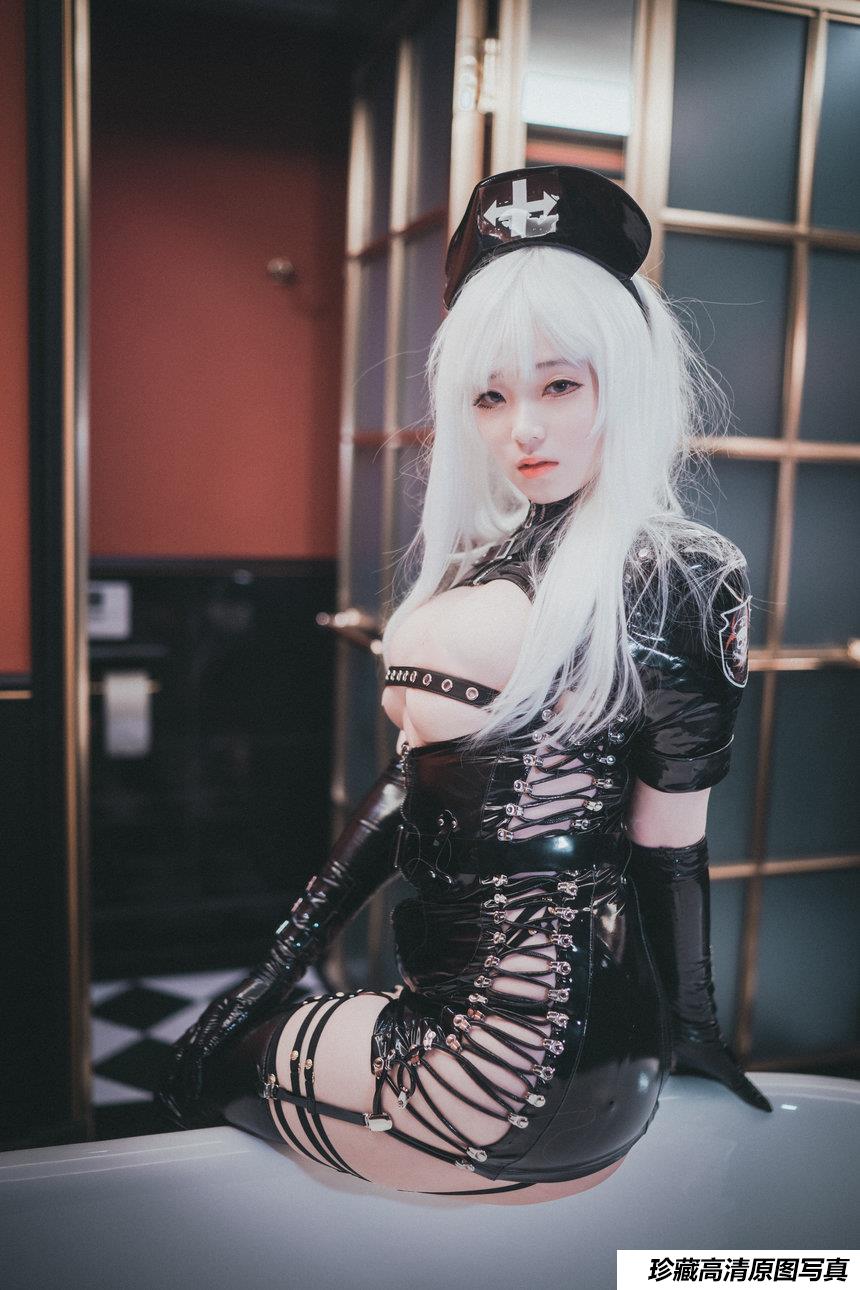 韩国妹子BamBi写真 - Poisonous nurse [70P-726MB]