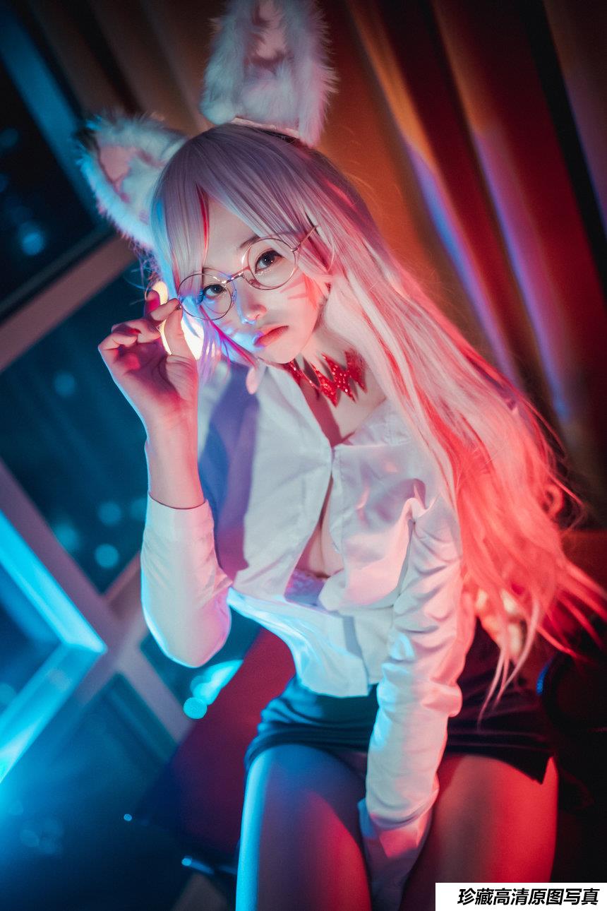 DJAWA – NO.023 Kumiho in the Office [58P728M]