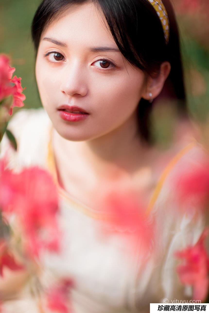 [YITUYU]艺图语 2021.04.19 花间志 雨文 [31P-524MB]