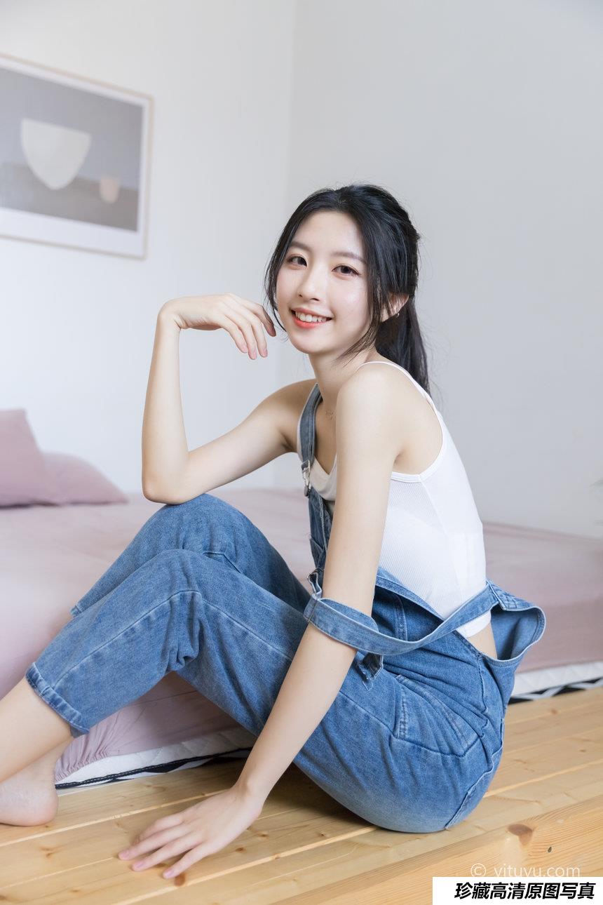 [YITUYU]艺图语 2021.04.21 蓝色牛仔裤 小铟 [38P-430MB]