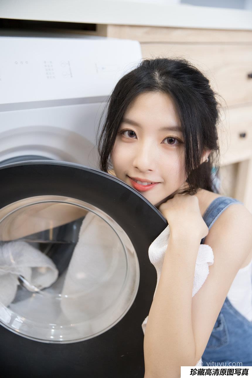 [YITUYU]艺图语 2021.04.21 蓝色牛仔裤 小铟 [38P-430MB]