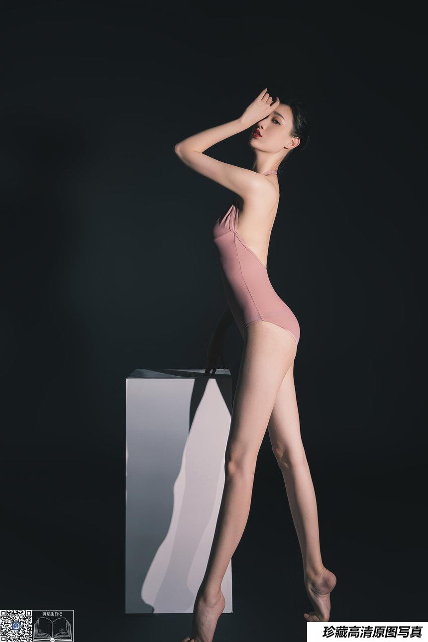 [GALLI嘉丽]舞蹈生日记 2021.01.07 POPPY [34P-242MB]