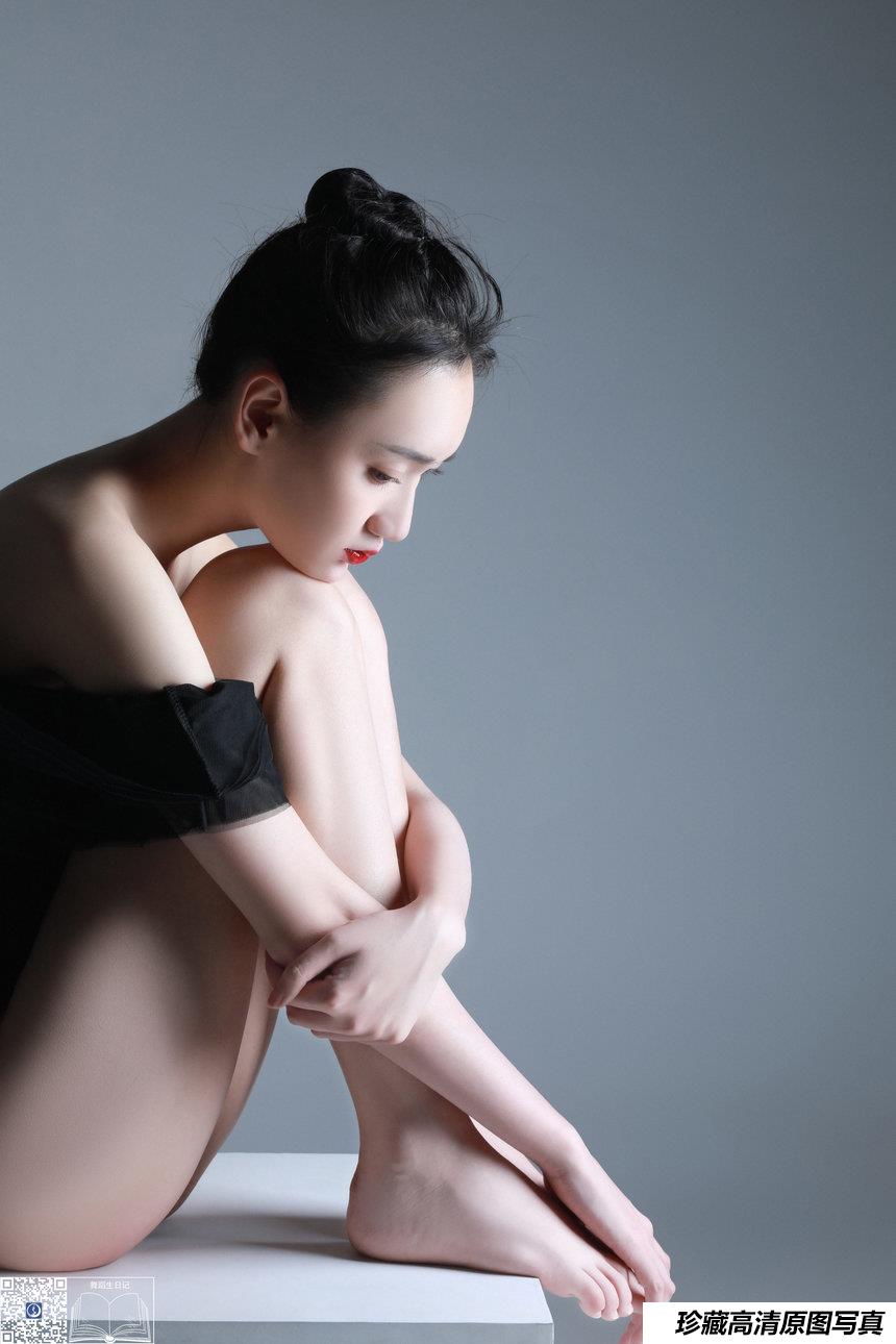 [GALLI嘉丽]舞蹈生日记 2020.12.08 POPPY [36P-207MB]