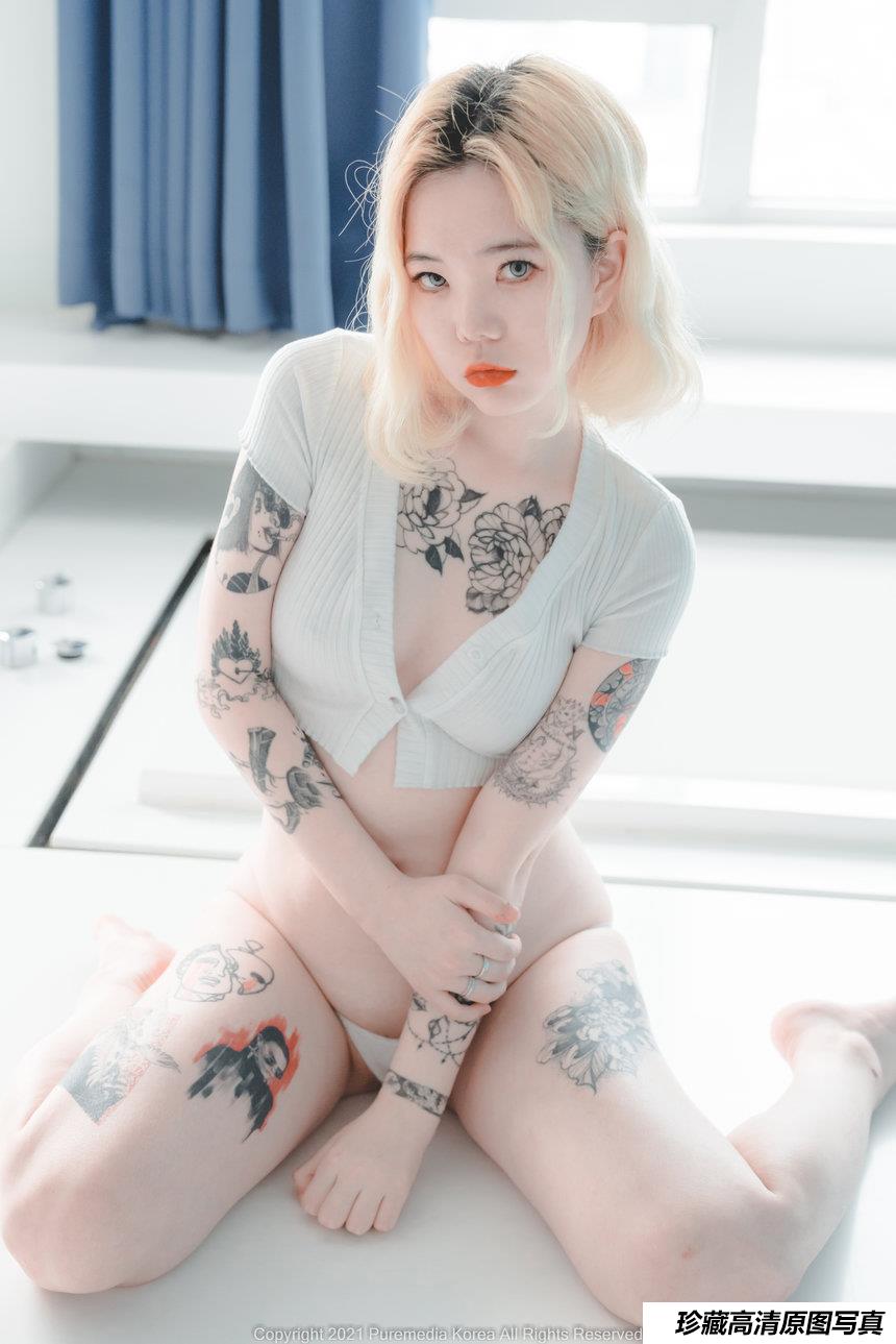 Pure Media Vol.85 Siro [54P-608MB]