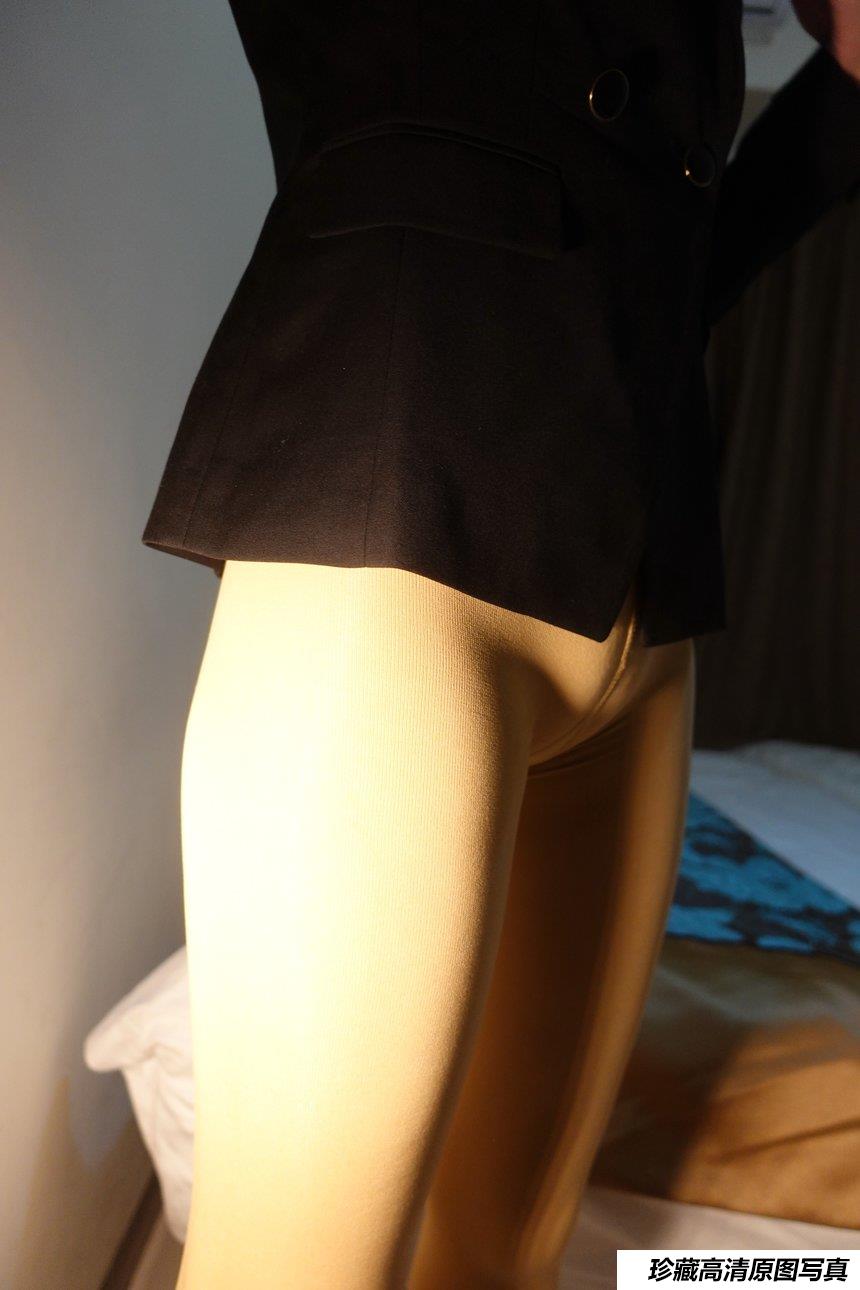 [ROSI写真]口罩系列 2021.01.03 NO.1666[65+1P／90.9MB]