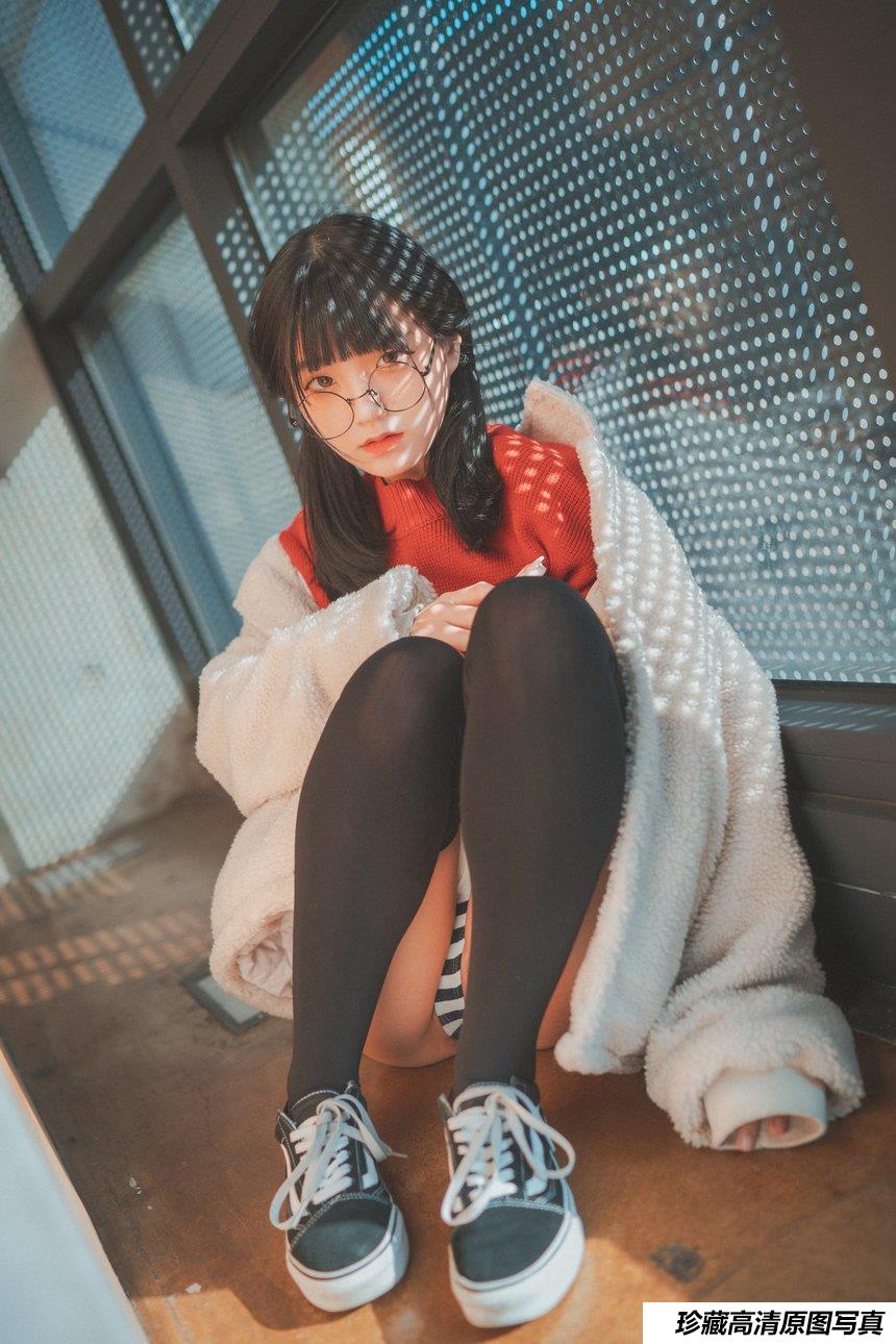 DJAWA Photo - Jeong Jenny  - Brooklyn Girl  [29P-132MB]