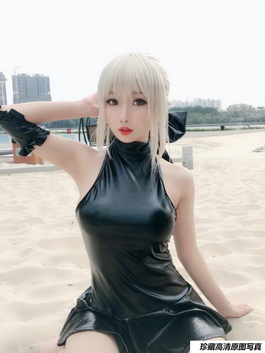 鬼畜瑶在不在 – 自拍写真[28P／52MB]