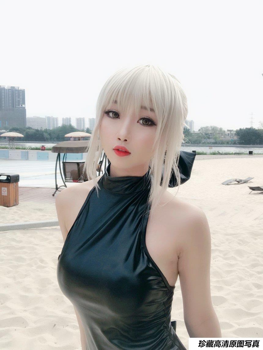 鬼畜瑶在不在 – 自拍写真[28P／52MB]