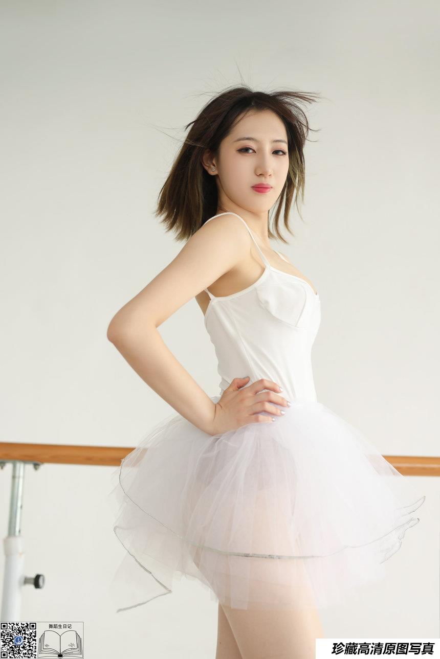 [GALLI嘉丽]舞蹈生日记 2021.09.05 欣美 [53P-354MB]-艺库