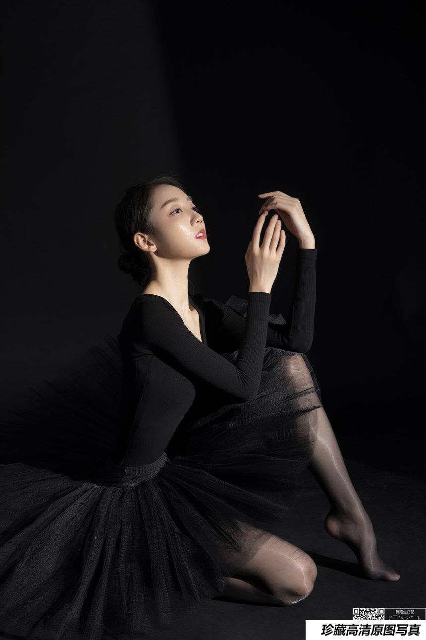 [GALLI嘉丽]舞蹈生日记 2021.02.12 清清 [43P-326MB]