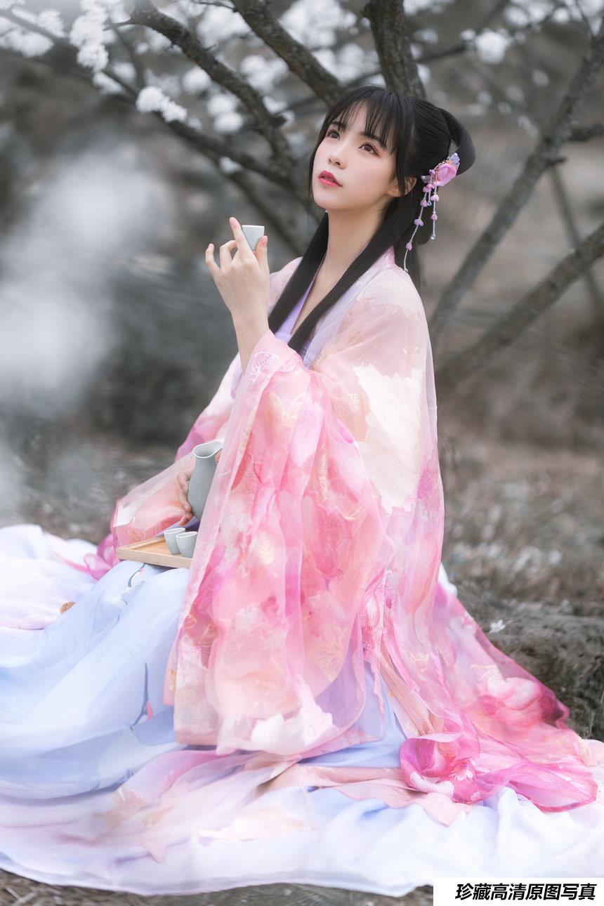 [YITUYU]艺图语 2021.08.28 杏花弦外雨 赵瑞洁_ez [23P-490MB]