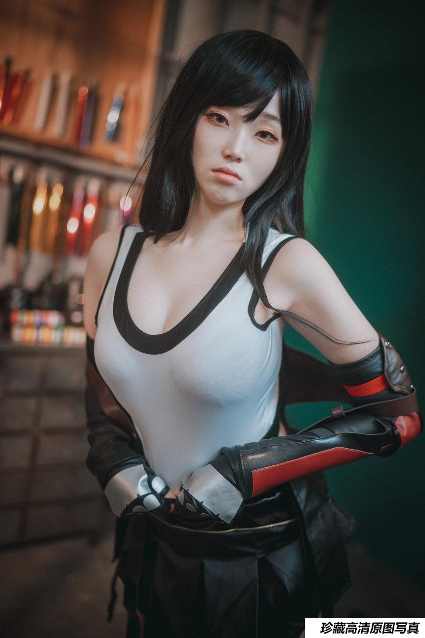 DJAWA Photo - Bambi  - Tifa Lockhart [51P-1.21G]