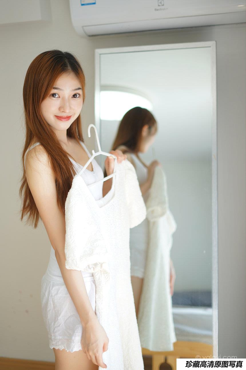 [YALAYI雅拉伊]2021.10.19 NO.850 清晨阳光 楚媛[43+1P／420MB]