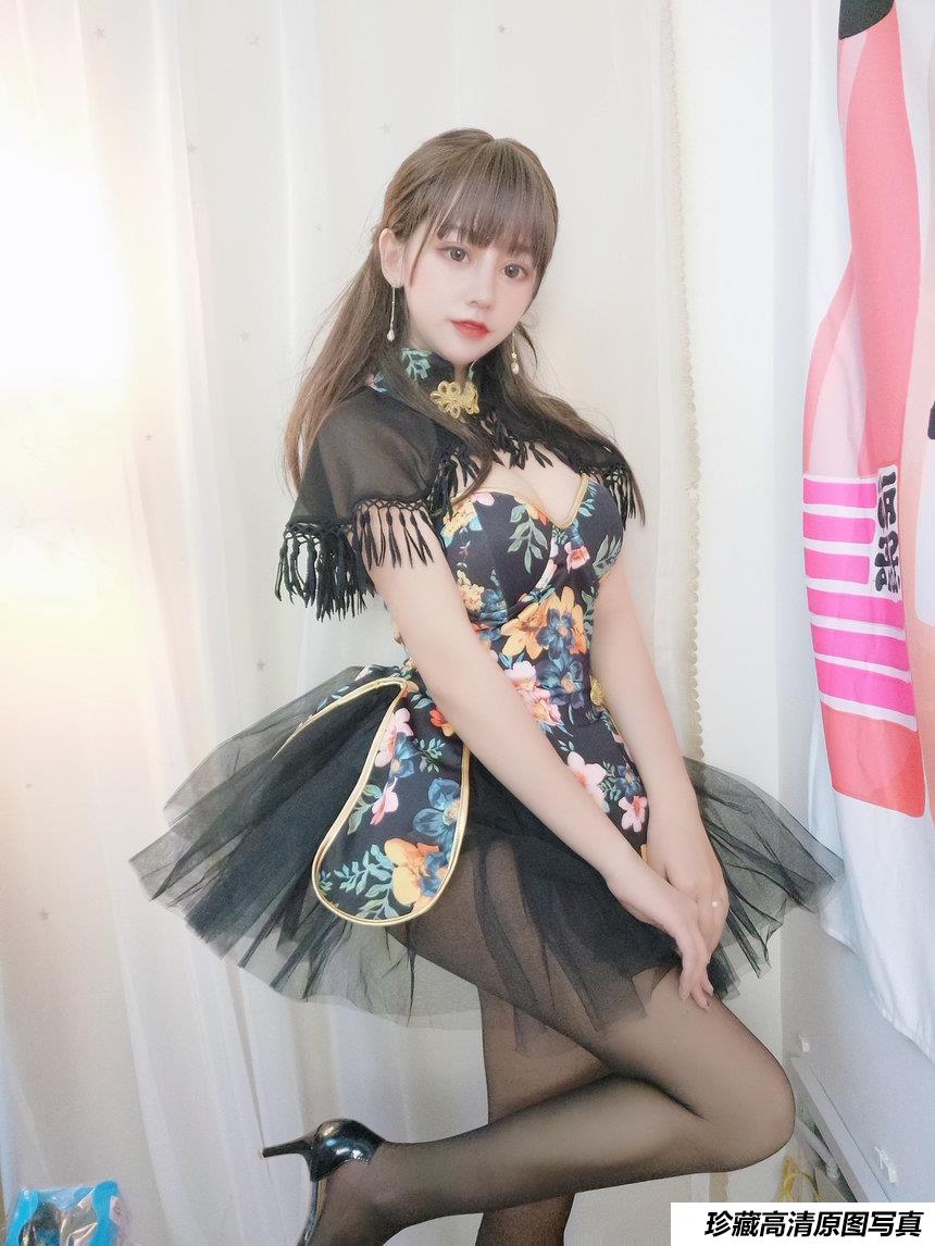 过期米线线喵 – 披肩小洋装