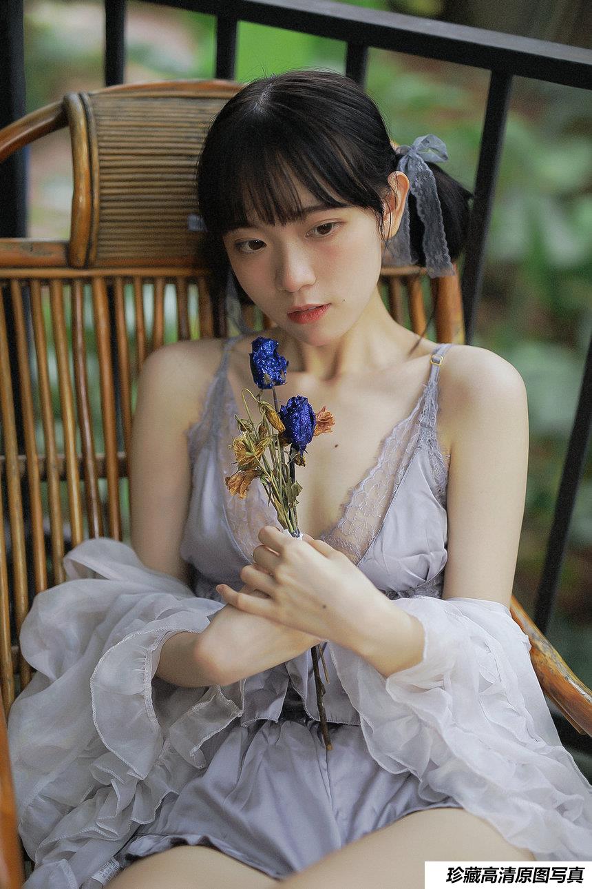 [YITUYU]艺图语 2020.11.28 夏末的阴天 小熊 [25P-267MB]