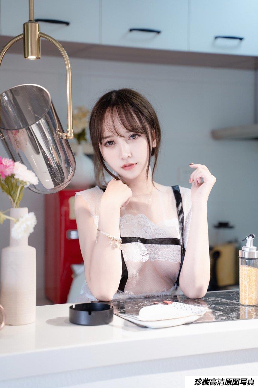 过期米线线喵 – 厨娘