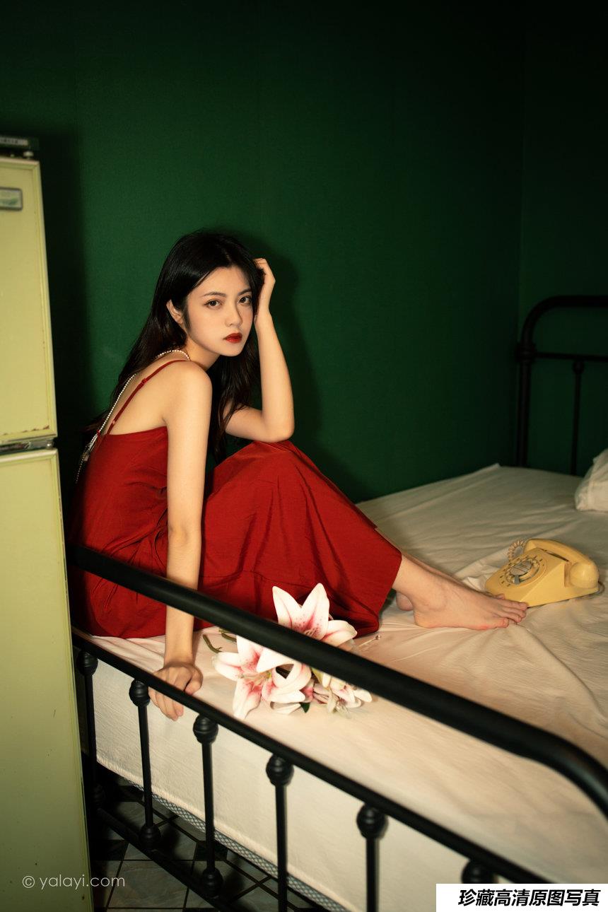 [YALAYI雅拉伊]2021.10.20 NO.851 回到过去 梓文[41+1P／518MB]