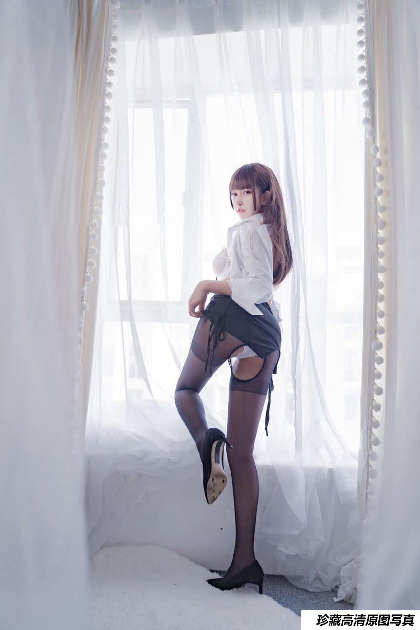 过期米线线喵 – 小秘书 [37P 30M]