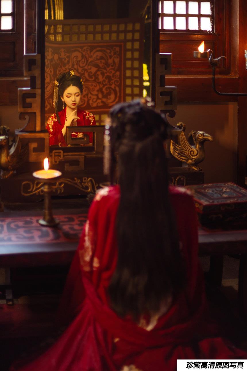 [YITUYU]艺图语 2021.08.25 公主小札—迎亲 猫夏小卡 [26P-798MB]