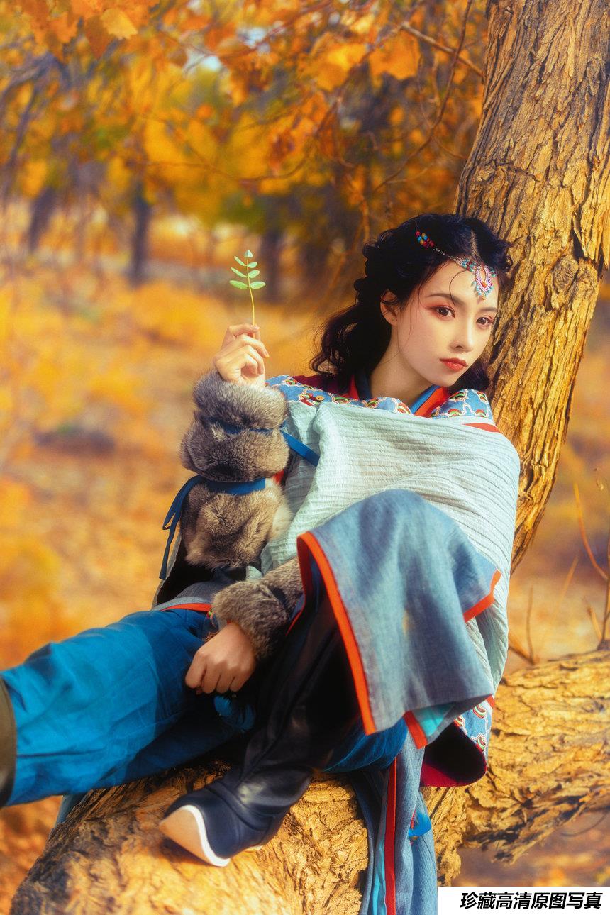 [YITUYU]艺图语 2021.08.20 东宫—蓝色小枫 赵瑞洁_EZ [26P-691MB]