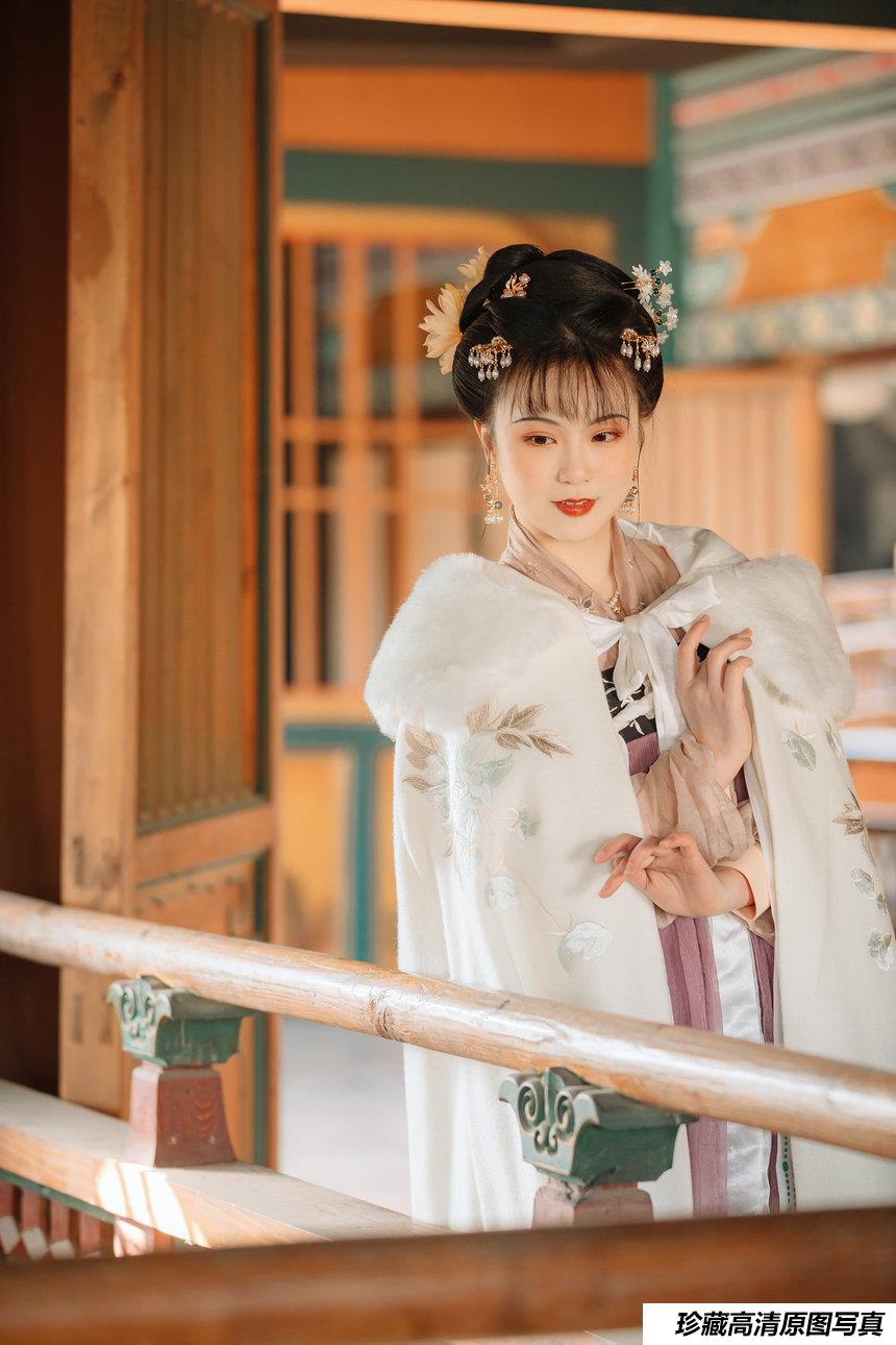 [YITUYU]艺图语 2021.08.20 锦瑟 碧山 [21P-369MB]