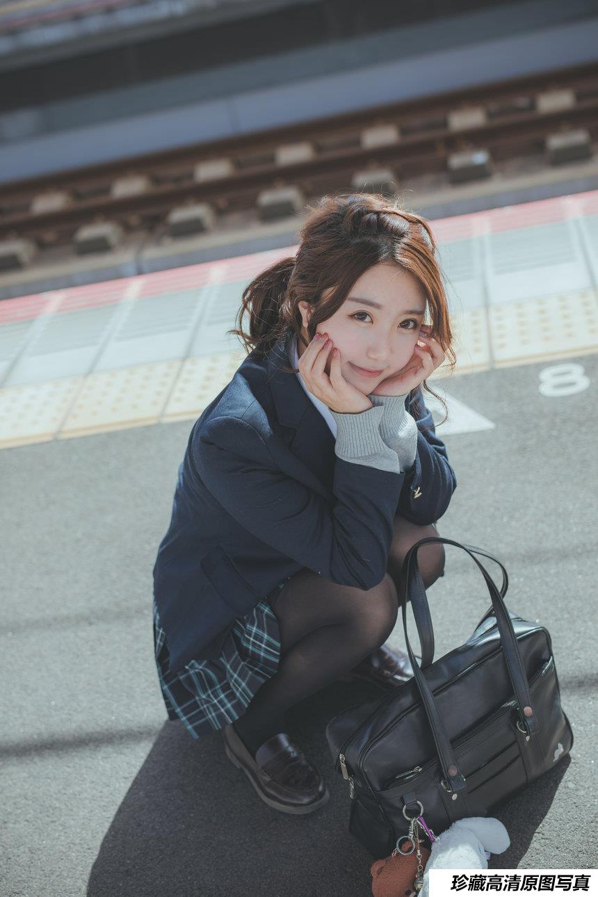 [YITUYU]艺图语 2020.12.16 奈良の夏 川川 [22P-198MB]