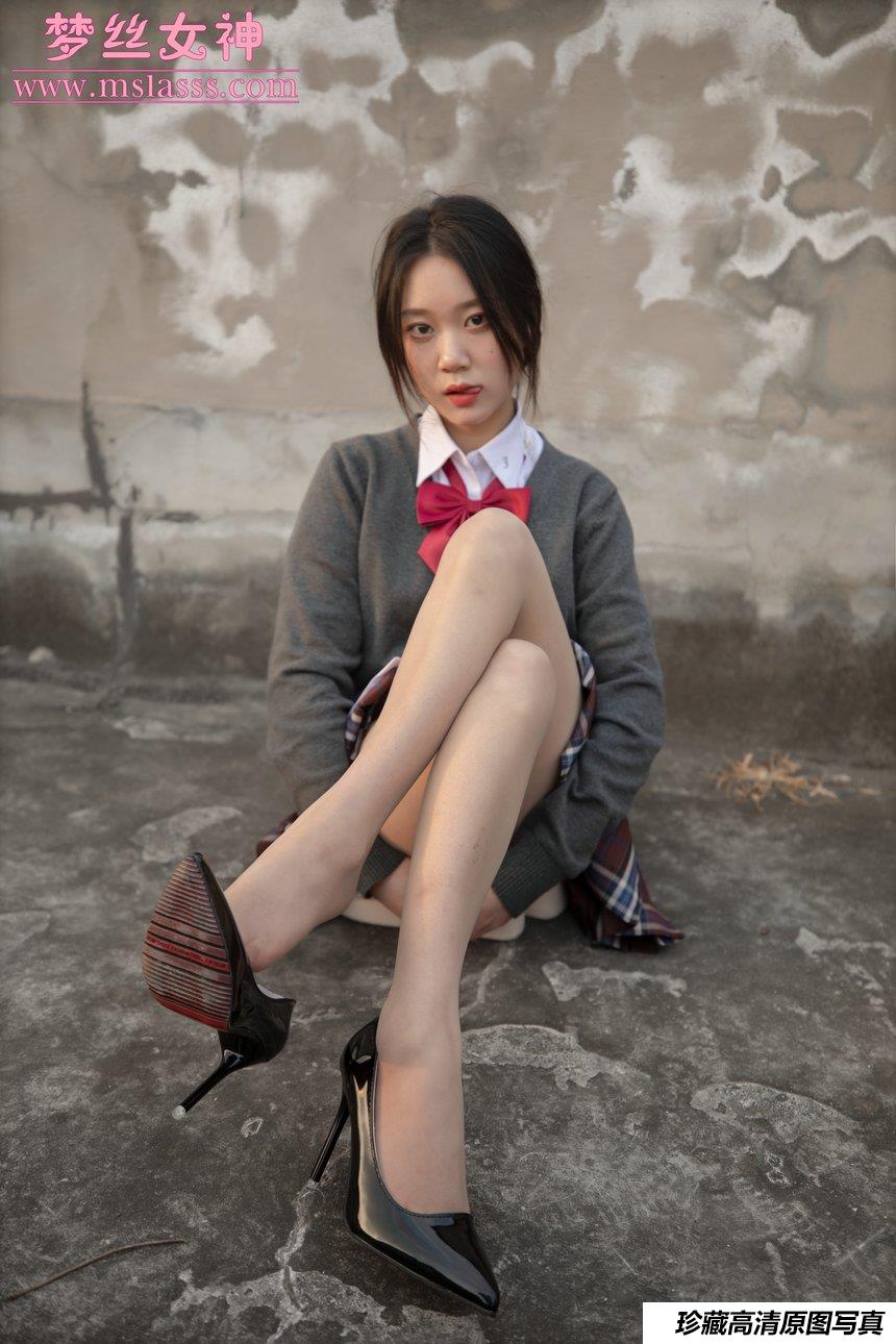 [MSLASS梦丝女神] 2021.01.31 NO.144 刘灵嘉《新模女神》[20+1P121M]