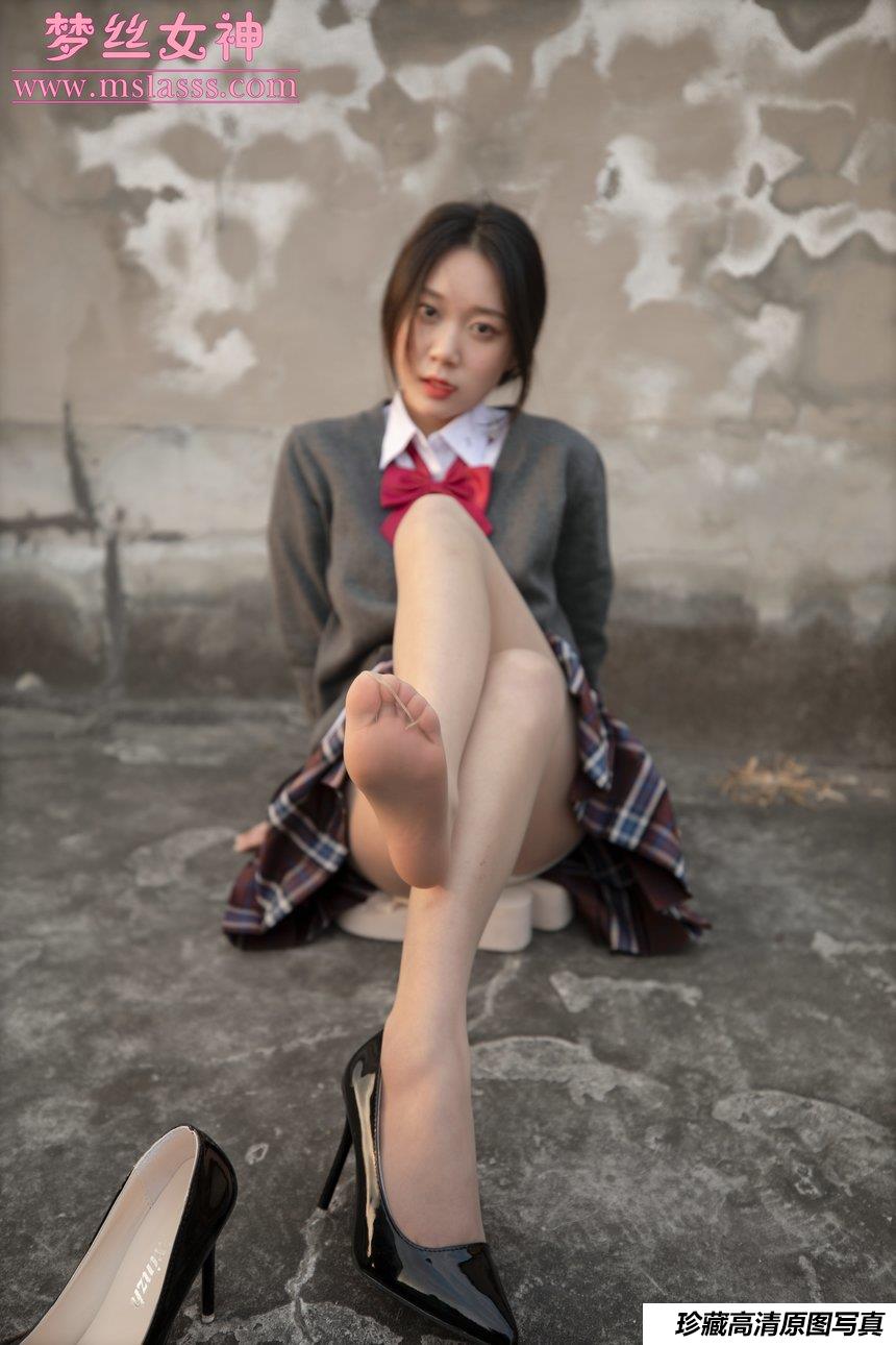 [MSLASS梦丝女神] 2021.01.31 NO.144 刘灵嘉《新模女神》[20+1P121M]