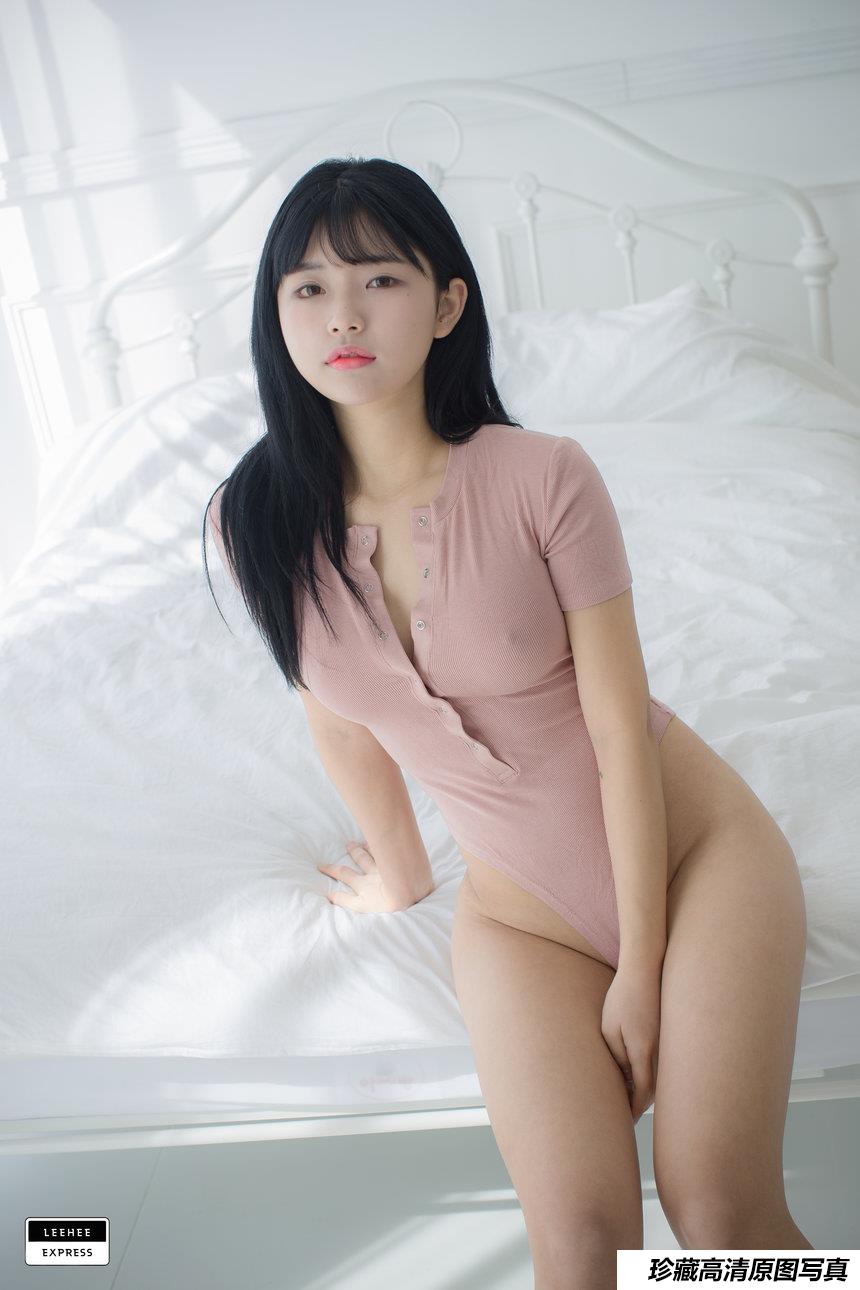 [LeeheeExpress] LEHF-017B U.Hwa [45P-338MB]