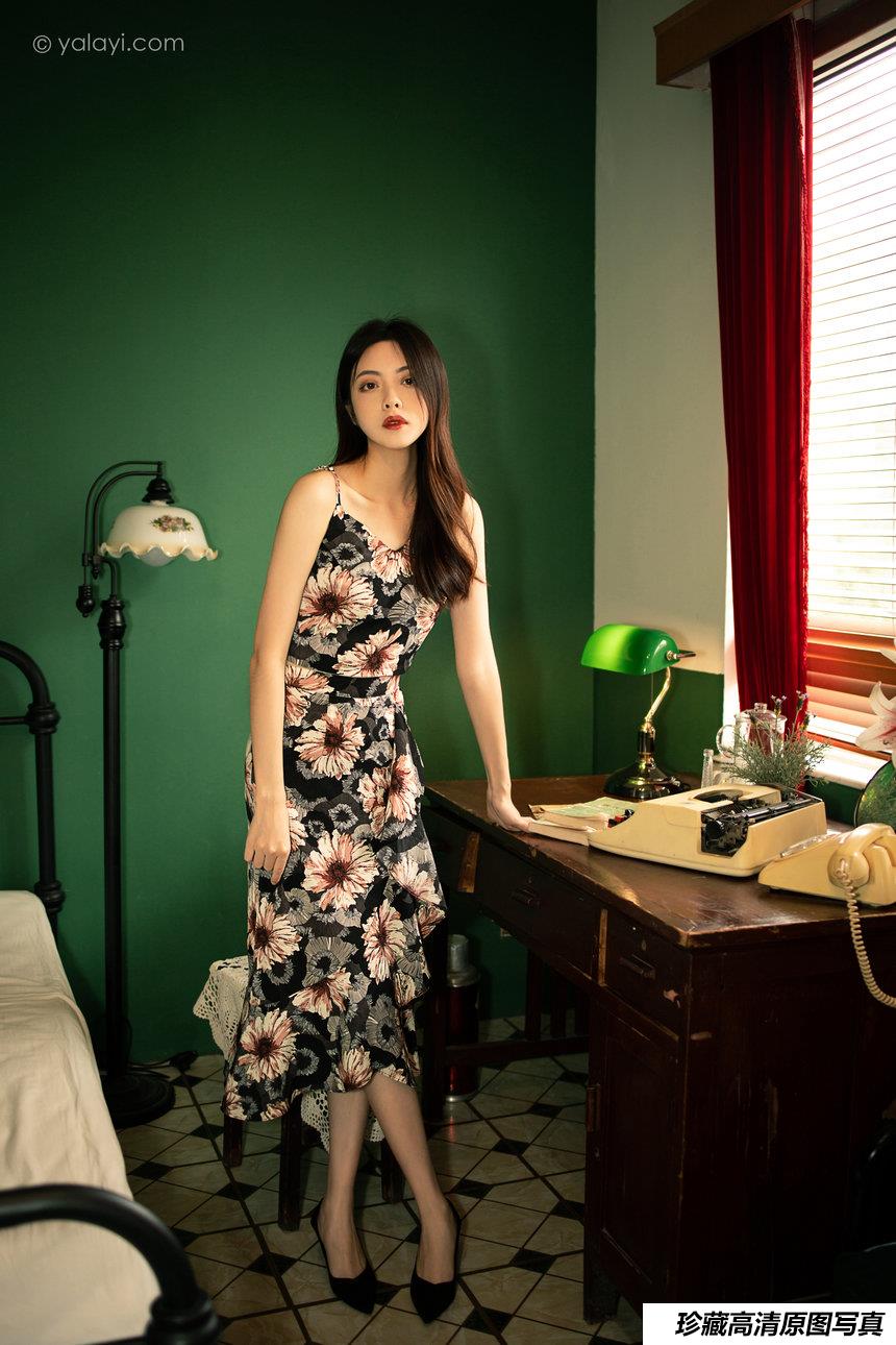 [YALAYI雅拉伊]2021.12.03 NO.869 老房子 梓文[40+1P／562MB]