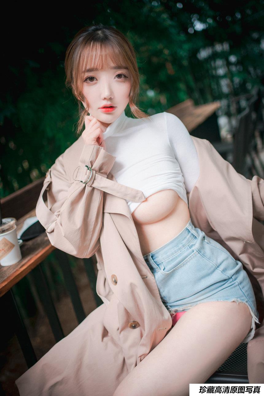 DJAWA_Ye-Eun - a Snap of Intimacy [95P-2.08G]