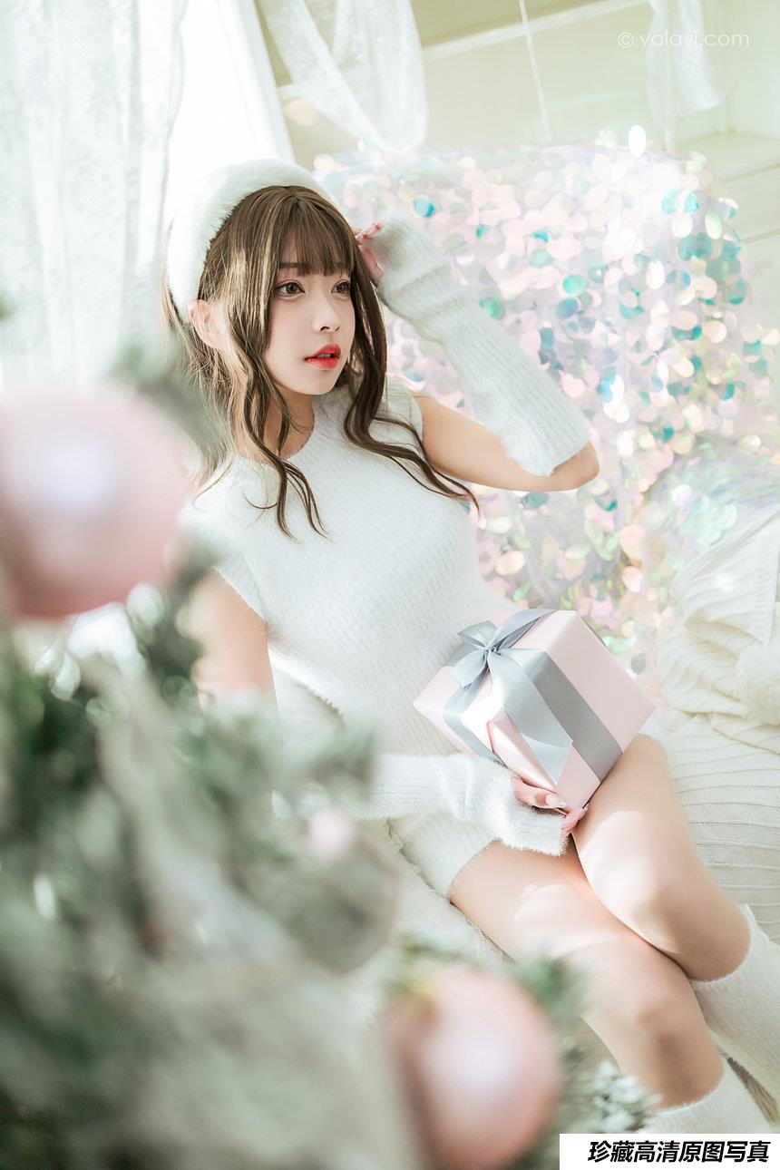 [YALAYI雅拉伊]2021.12.17 NO.875 圣诞礼物 阿禾[41+1P／411MB]
