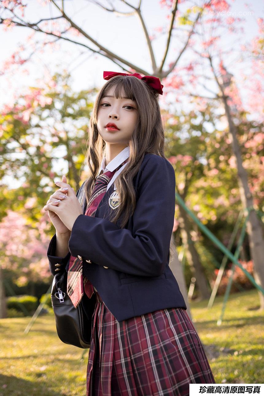 [YALAYI雅拉伊]2022.01.03 NO.881 最美的青春 阿禾[40+1P／479MB]