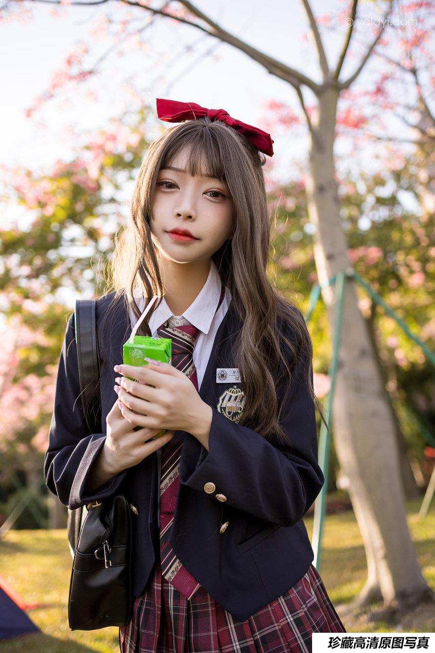 [YALAYI雅拉伊]2022.01.03 NO.881 最美的青春 阿禾[40+1P／479MB]