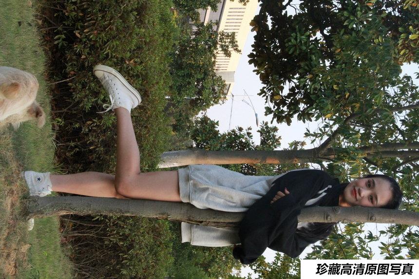 [最爱帆布鞋] 丝袜美腿写真 ON.06