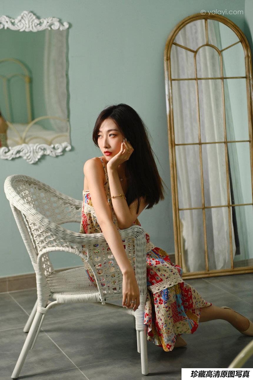 [YALAYI雅拉伊]2022.01.05 NO.882 镜子里 佳佳[37+1P／551MB]