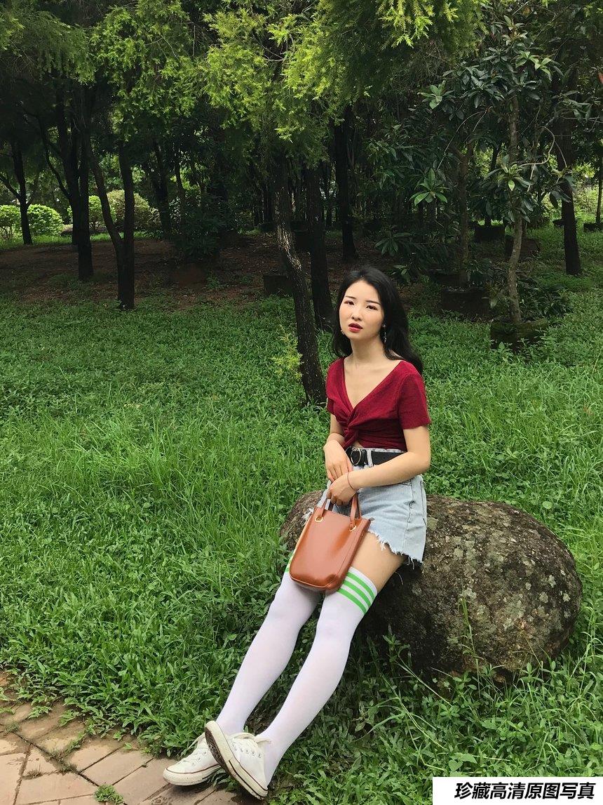 [最爱帆布鞋] 丝袜美腿写真 ON.07