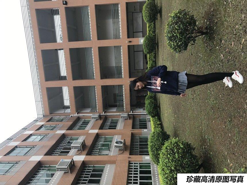 [最爱帆布鞋] 丝袜美腿写真 ON.16 图套+视频