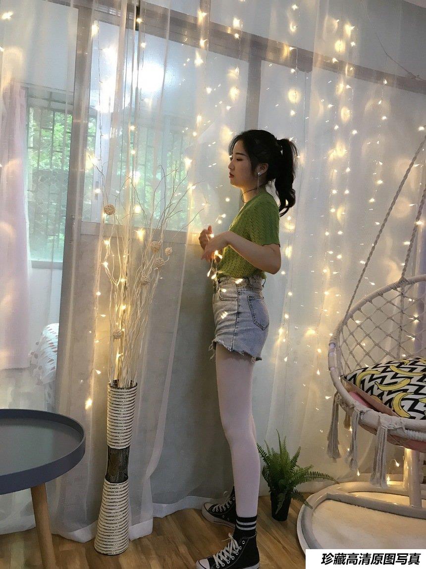[最爱帆布鞋] 丝袜美腿写真 ON.16 图套+视频