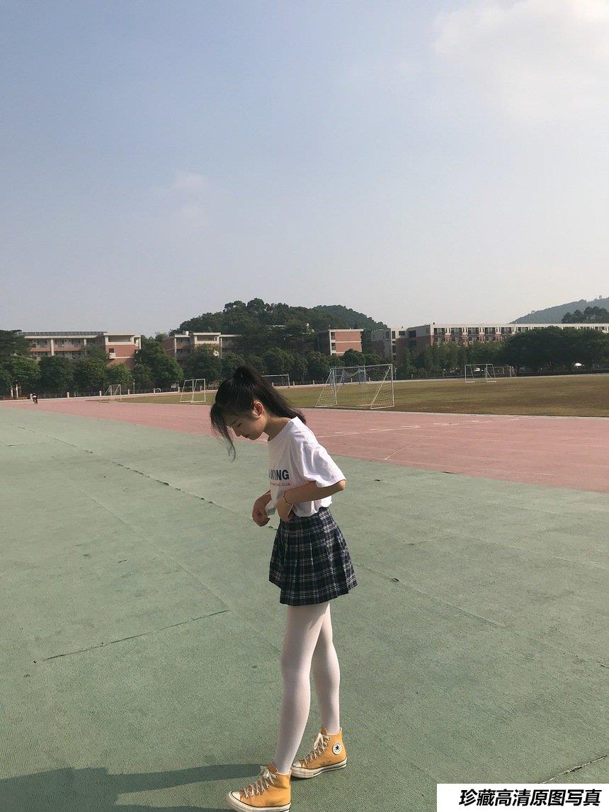 [最爱帆布鞋] 丝袜美腿写真 ON.14-绅士图