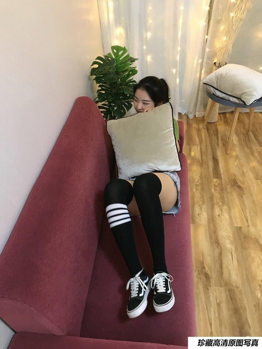 [最爱帆布鞋] 丝袜美腿写真 ON.14