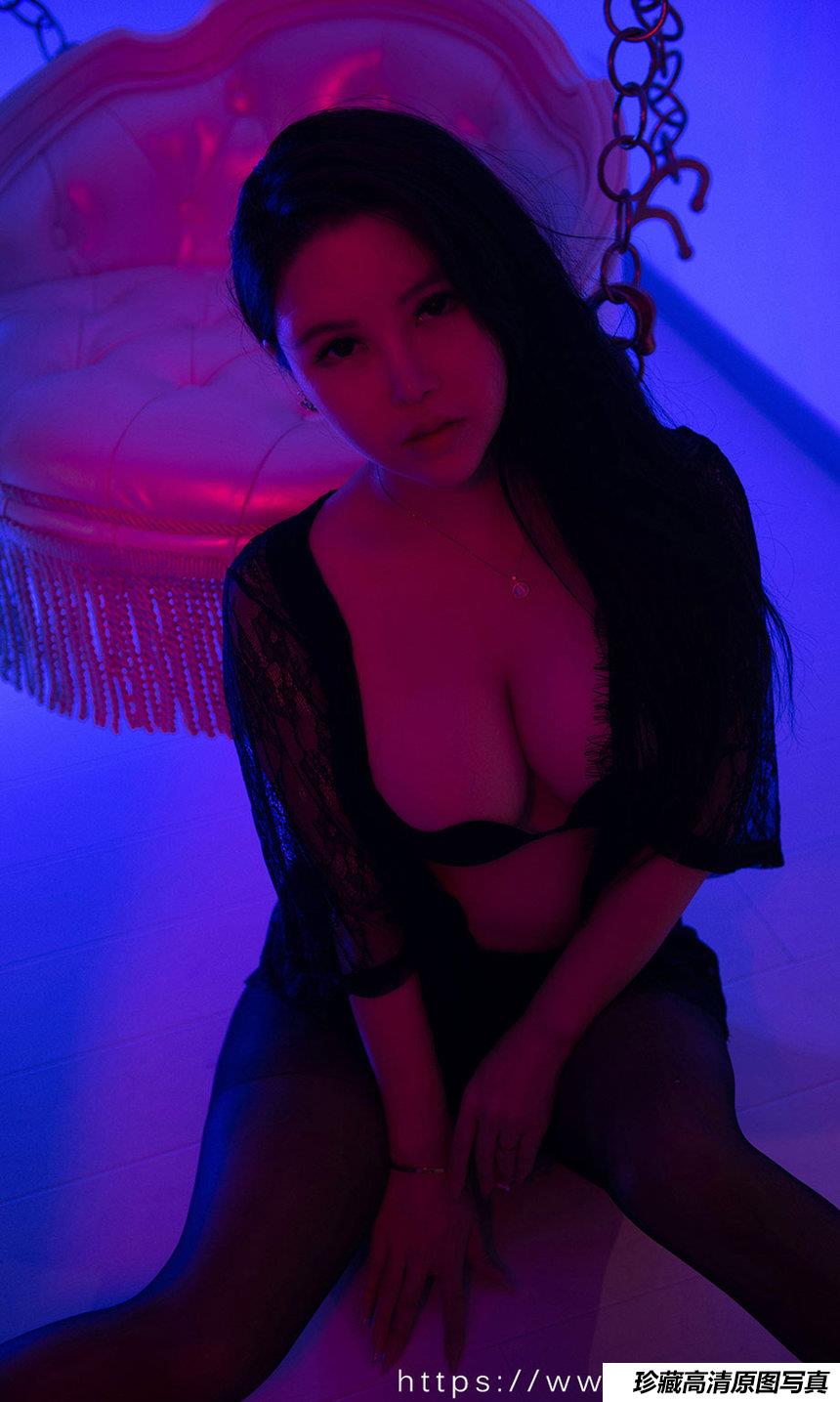 [Ugirls尤果网]爱尤物 2022.01.08 No.2252 韩美轩 欲色霓虹 [35P]