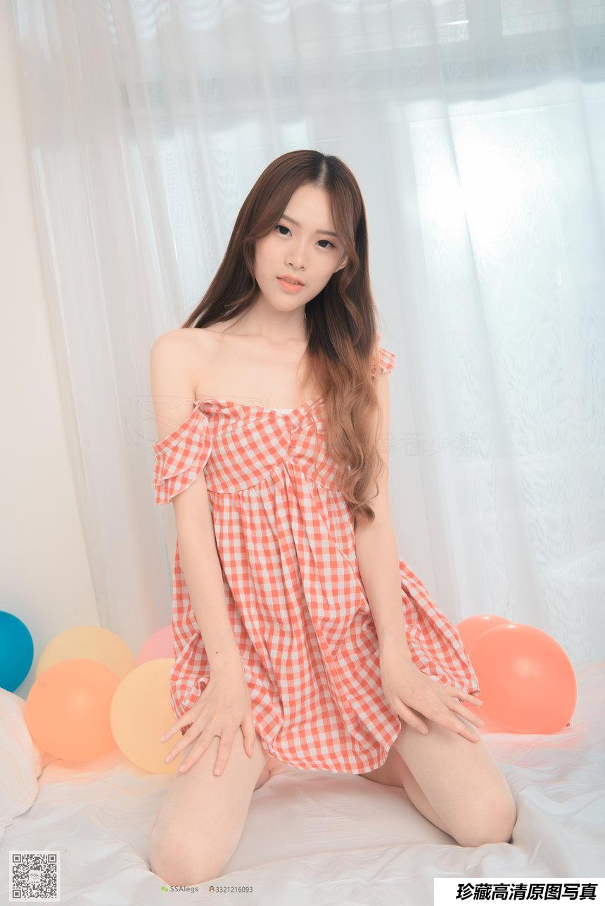 [SSA丝社]超清写真 NO.014 琪琪 闪光开裆丝袜的另一种演绎[99P／898MB]-绅士图