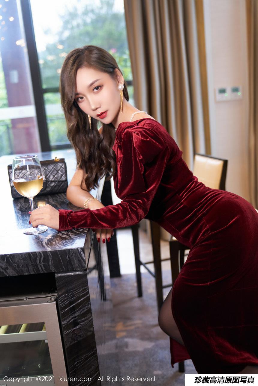 [XiuRen秀人网] 2021.08.17 No.3807 艾静香 [60+1P]